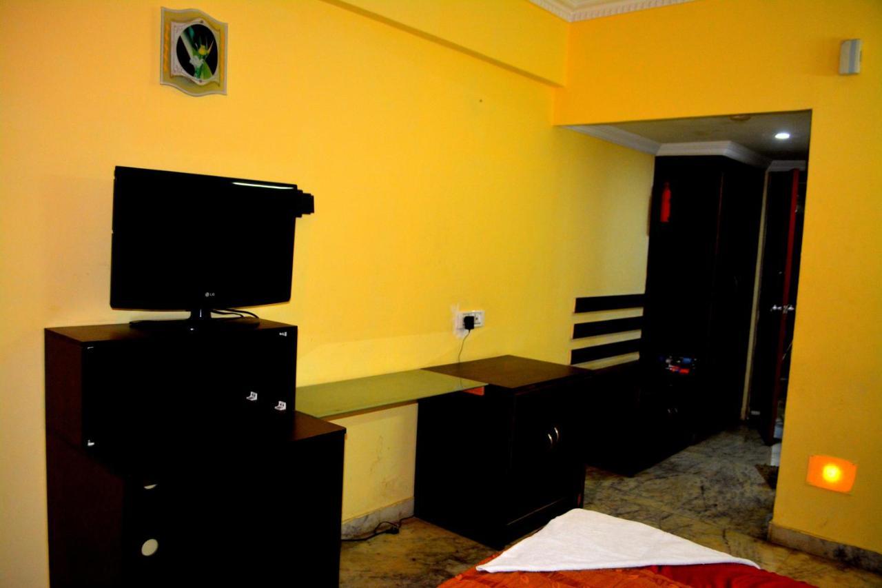 Hotel City Centaur And Convention Center- Vaccinated Staff Bangalore Extérieur photo