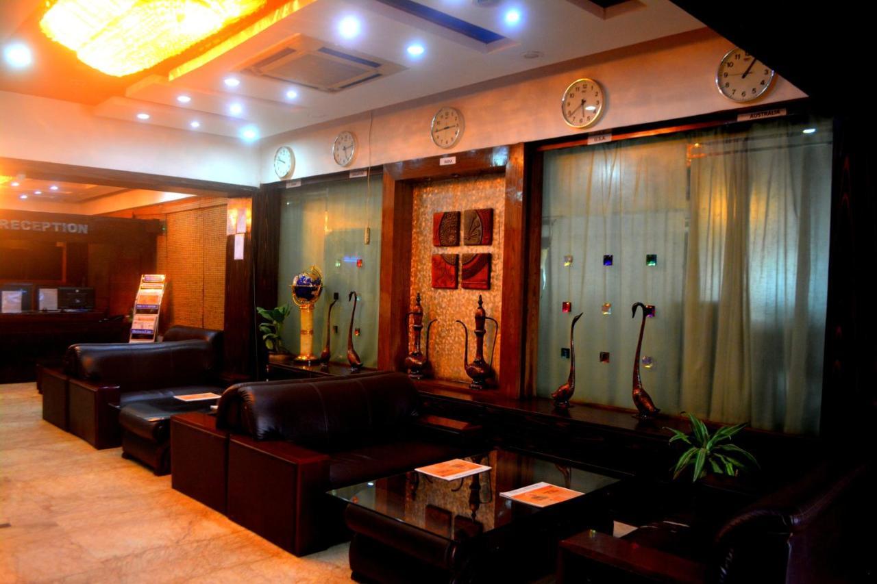 Hotel City Centaur And Convention Center- Vaccinated Staff Bangalore Extérieur photo